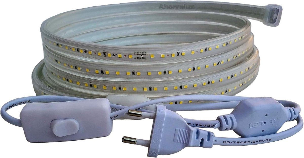 SnelShoppen - LED Strip 220V 2835 120 LED/m Hoge Helderheid met Schakelaar, Waterdicht Koud/Warm/neutraal Wit IP67, 2 Meter voor Tuin, Keuken en Feest