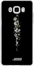 Samsung Galaxy J5 (2016) Hoesje Transparant TPU Case - White flowers in the dark #ffffff