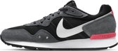 Nike - Venture Runner - Nike Sportswear - 40,5 - Grijs