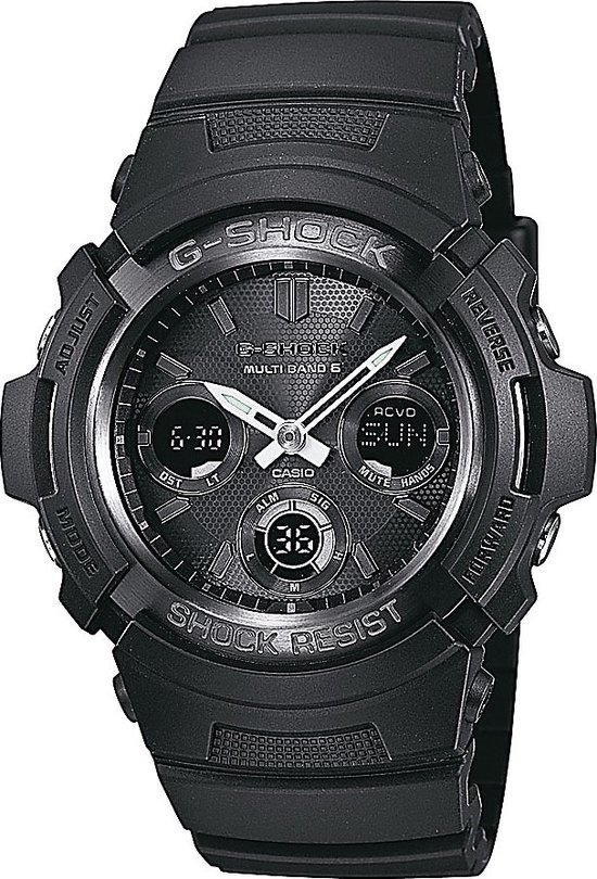 Zwart G-Shock horloge met multifunctioneel display, op een witte achtergrond.