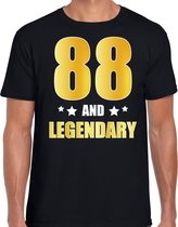 88 and legendary verjaardag cadeau t-shirt / shirt - zwart - gouden en witte letters - voor heren - 88 jaar verjaardag kado shirt / outfit XL