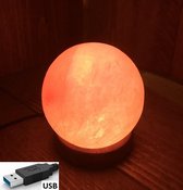 Kleine Zoutlamp Rond / Bol - USB Aansluiting / Wisselt van Kleur - Himalaya Zoutsteen (Haliet) - c.a. 650gr 9,5x8,5x8,5cm