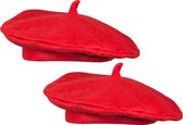 Boland Carnaval verkleed hoed/baret in Franse stijl - 2x - rood - heren/dames - Frankrijk thema