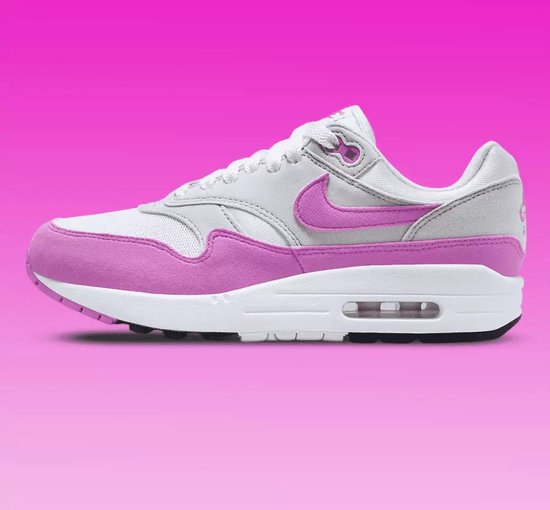NIKE AIR MAX 1 BASKETS TAILLE 39