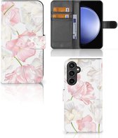 GSM Hoesje Geschikt voor Samsung Galaxy S23 FE Wallet Book Case Cadeau voor Mama Lovely Flowers