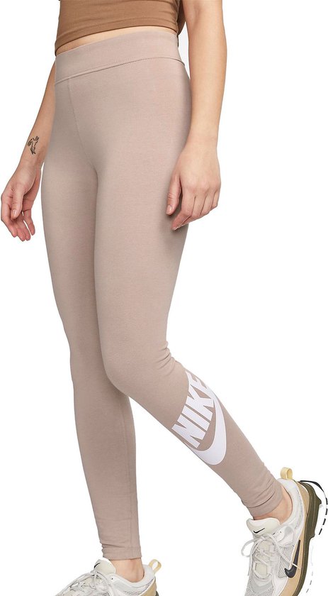 Sportswear Essential High Rise Graphic Legging Vrouwen - Maat M