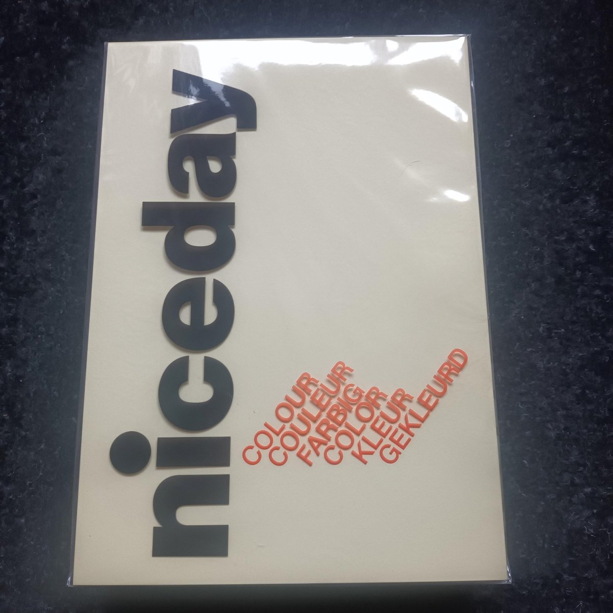 PAPIER A4 210X297MM PASTEL GEEL 80GRAM 2500VEL (5x500)