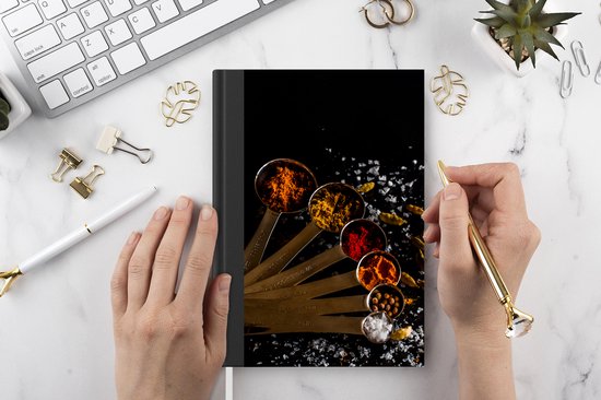 Carnet - Carnet d'écriture - Herbes - Cuillères - Sel - Épices - Zwart - Petit carnet - Format A5 - Bloc-notes