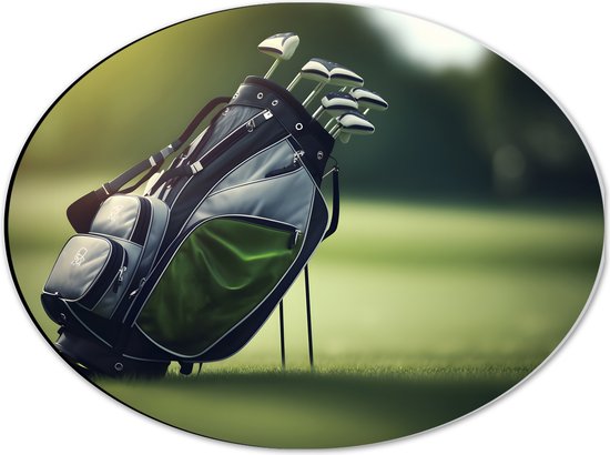 Dibond Ovaal - Golf - Tas - Clubs - Gras - Sport - 40x30 cm Foto op Ovaal (Met Ophangsysteem)