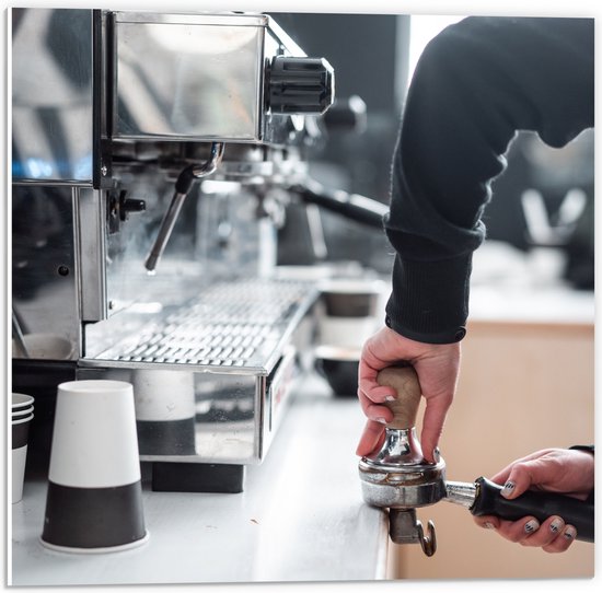 PVC Schuimplaat - Koffiezetapparaat - Koffie - Drinken - Bekers - 50x50 cm Foto op PVC Schuimplaat (Met Ophangsysteem)