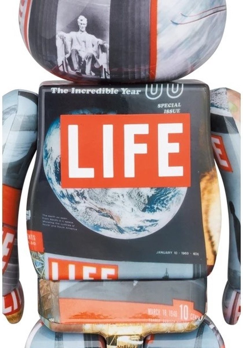 BE@RBRICK LIFE MAGAZINE 100％ & 400％ 400% & 100% Bearbrick Set