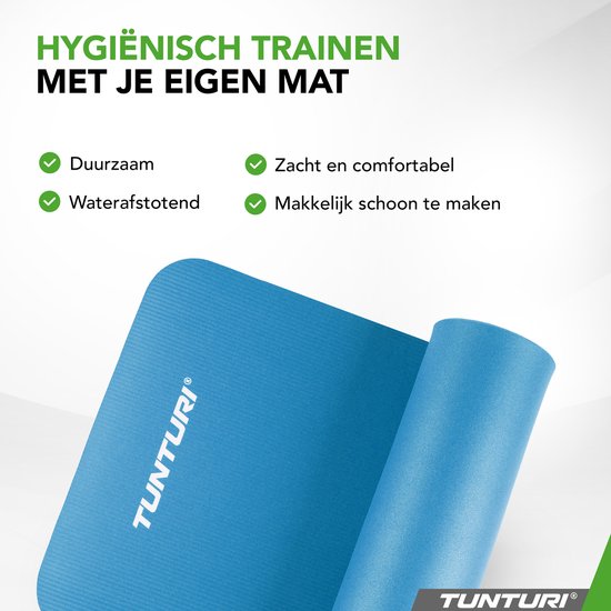 Een opgerolde petrolblauwe Tunturi fitnessmat. De tekst vermeldt duurzaam, zacht, comfortabel en waterafstotend.