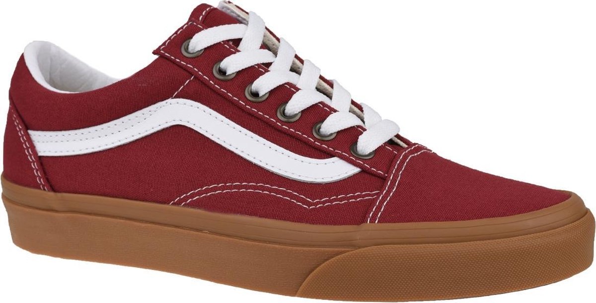 Vans UY Old Skool Rood/Wit (Pomegranate/True White) Suède - Sneakers  Schoenen - Awesome Shoes