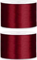 2x Hobby/decoratie bordeaux rood satijnen sierlinten 5 cm/50 mm x 25 meter - Cadeaulint satijnlint/ribbon - Bordeaux rode linten - Hobbymateriaal benodigdheden - Verpakkingsmaterialen