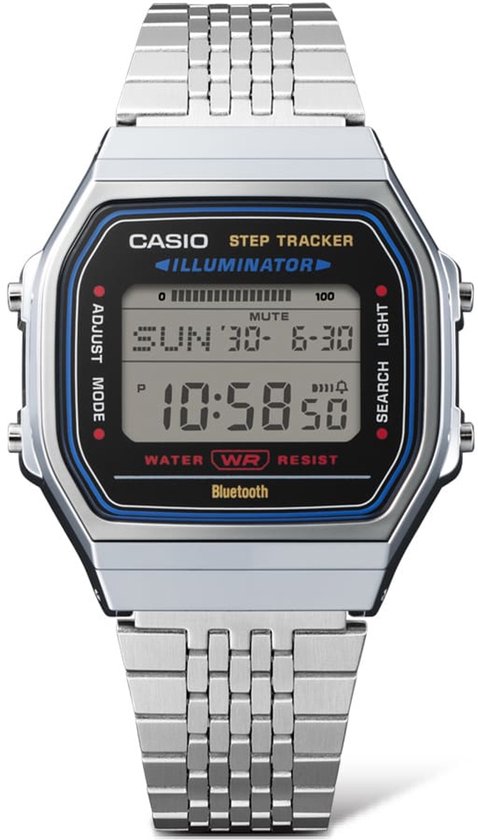 Zilverkleurig Casio Step Tracker horloge met een metalen band en een digitaal scherm dat 'SUN 30 - 6-30' en '10:58 50' toont, met blauwe accenten.