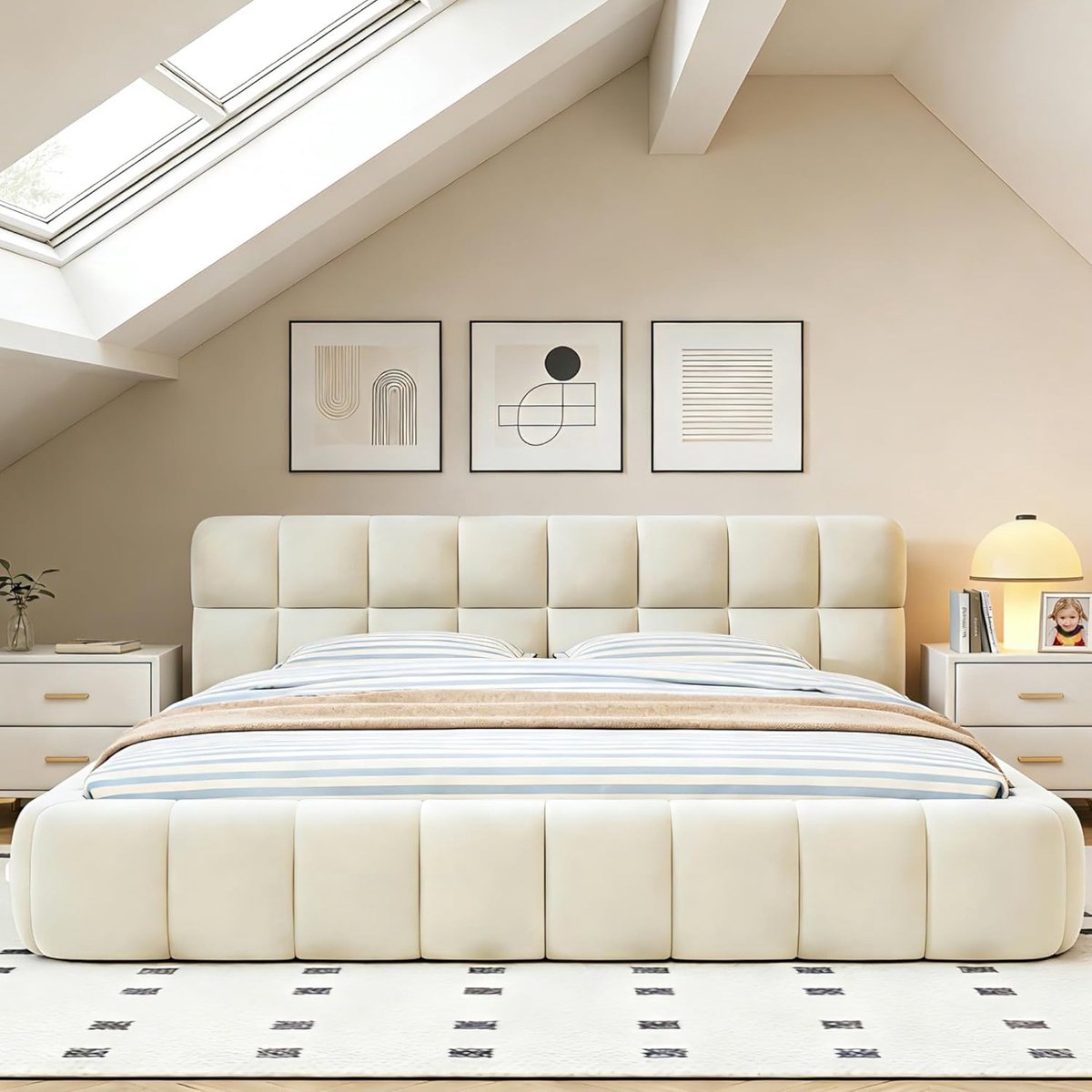 Bubble Luxe Gestoffeerd Boxspring Bed 140x200 cm met Zacht Hoofdbord, Lattenbodem en Ingebouwde Matrasfixatie – Linnen Bekleding Beige