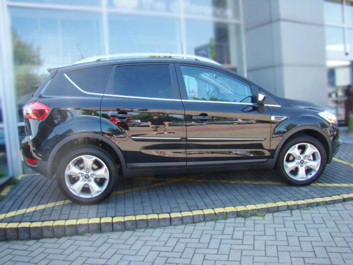 Stootstrips geschikt voor Ford Kuga I 2008-2012 set