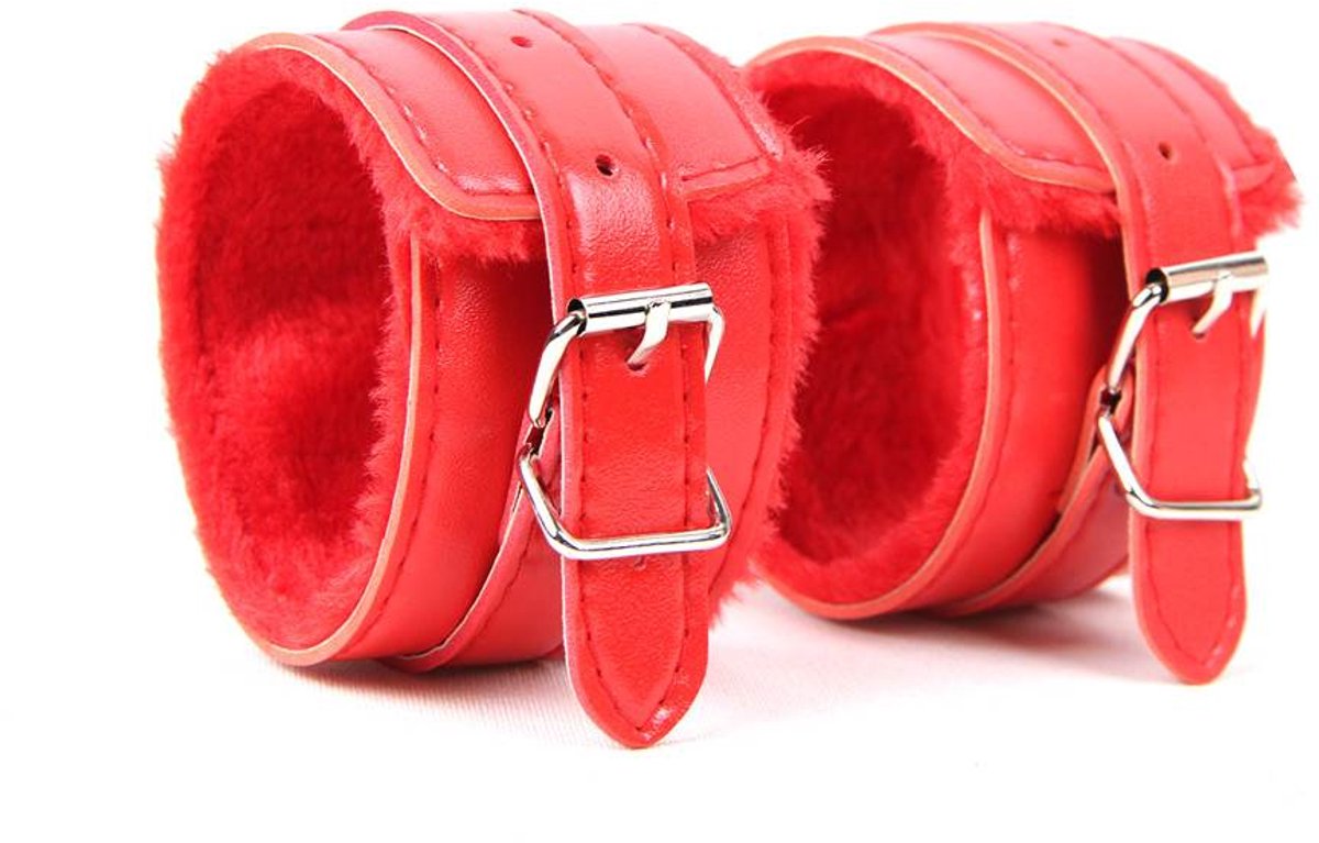 Zeloria Zachte Handboeien van Kunstleer met Pluche Voering – Verstelbaar – Met Ketting en Snelsluiting – Rood