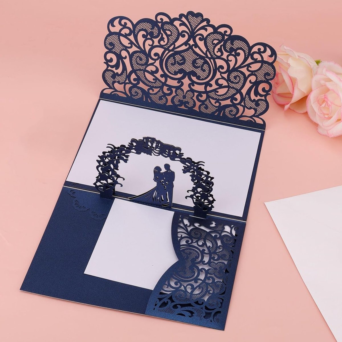 Pop-Up Gefeliciteerd Kaart voor Bruid en Bruidegom met Envelop - Jubileum Kaart voor Pasgetrouwden, Bruiloft, Verloving en Bridal Shower (Donkerblauw)