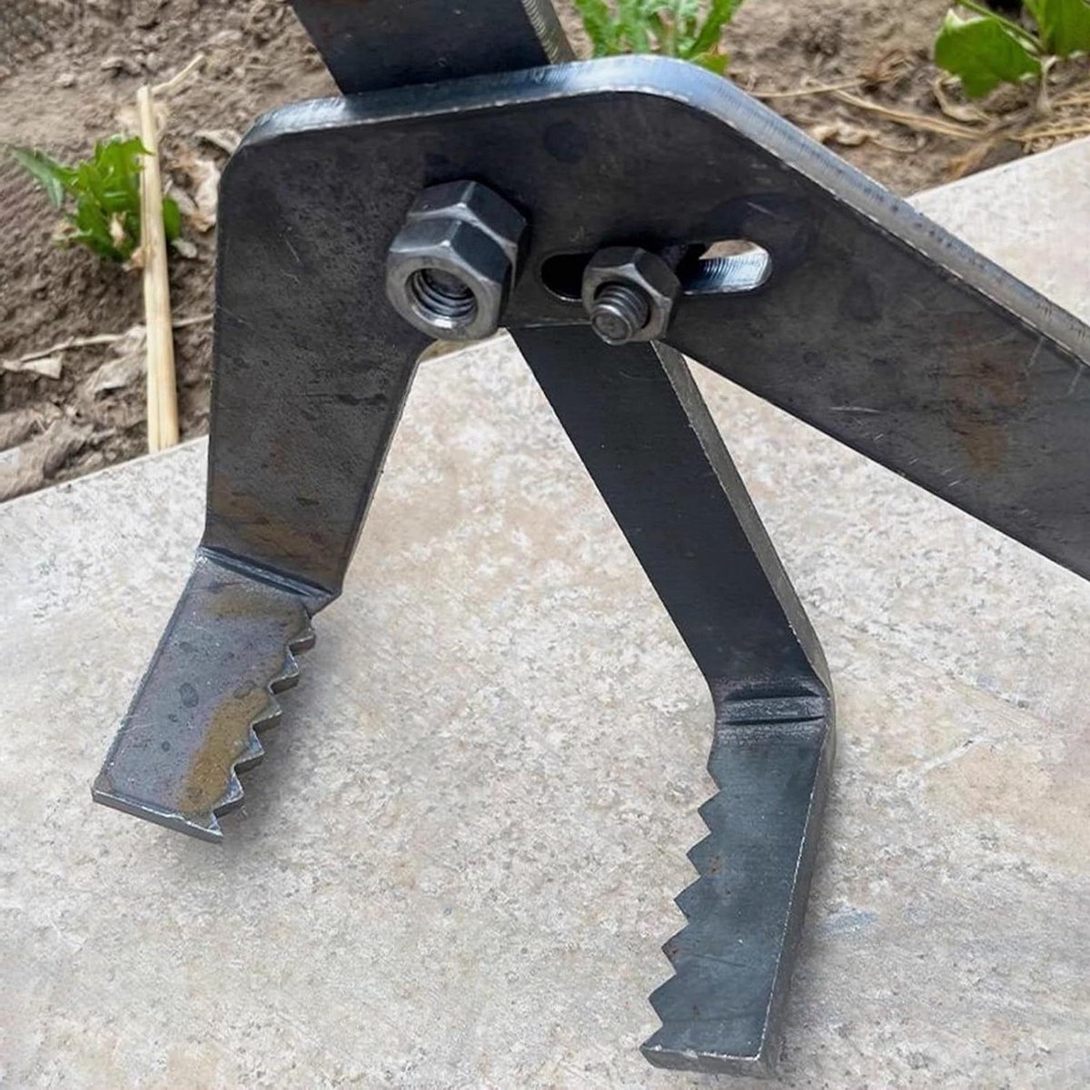 Boomtrekker - Wortelverwijderaar Hefboom - Onkruid Verwijderen - Gekartelde Antislipklauw - 120 cm - Zilver