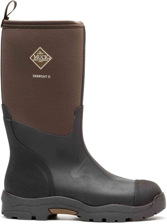 Donkerbruine Muck Boot Derwent II laarzen met bruine bovenkant en zwart rubberen onderkant.