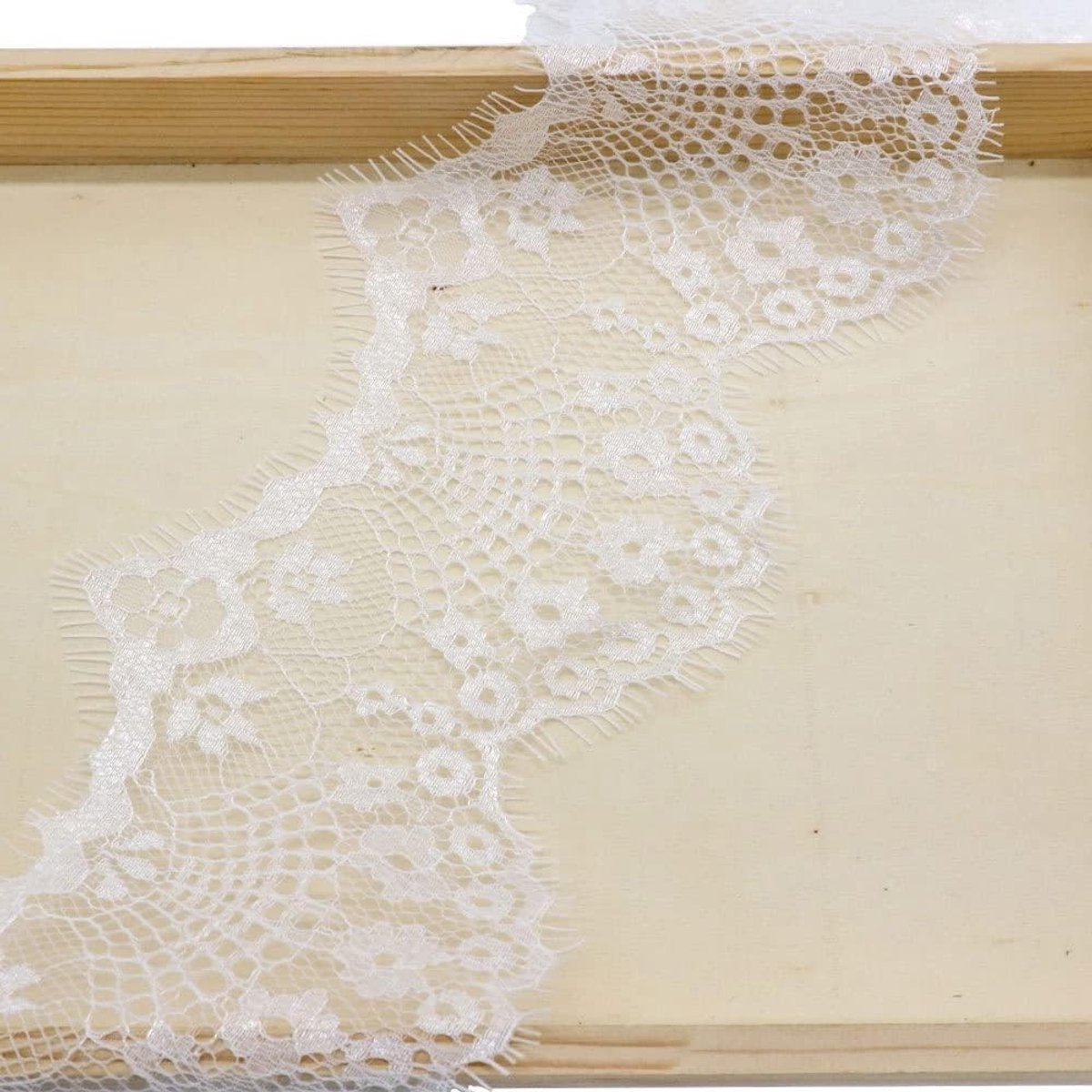3 Yards 9.5cm Elastische Kantenband voor Vintage Decoratie, DIY Handwerk en Bruiloften - Wit