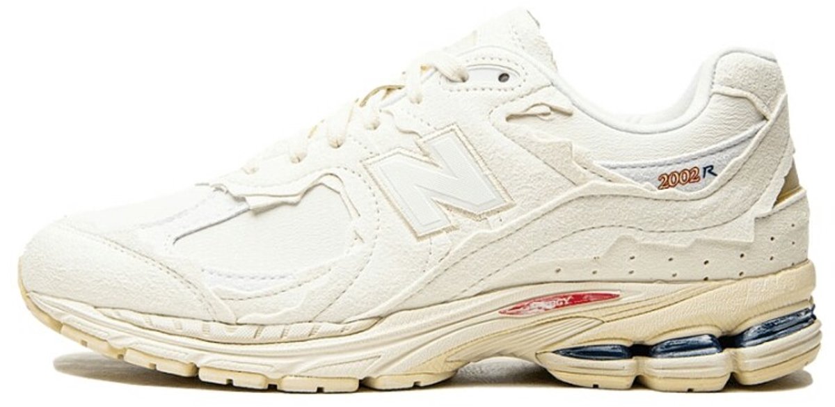 New Balance 2002R Protection Pack Sea Salt Creme