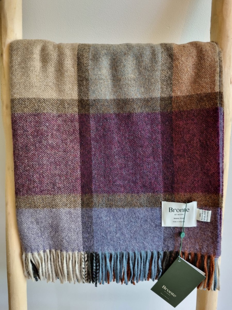 Bronte by Moon Wollen Plaid - WINDOWPANE Damson (Merino) 140x185cm - Bronte x Plaids.shop Paars