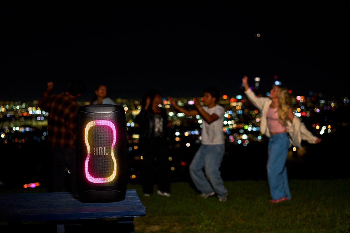 JBL PartyBox 130 - NIEUW - Draadloze Bluetooth Party Speaker - Opvouwbare Handgreep - Spatwaterdicht - LED verlichting - 15 uur - Zwart – foto 5