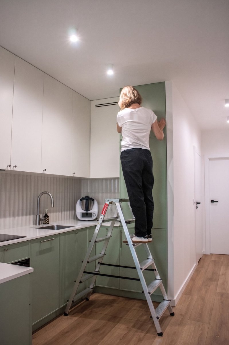 Baulich Dubbelzijdige aluminium trapladder - 6 treden met antislip platform - opvouwbare huishoudladder, werkhoogte 283 cm – foto 5
