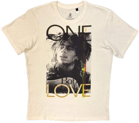 Crèmekleurig T-shirt met een zwart-witafbeelding van Bob Marley met de tekst 'ONE LOVE'.