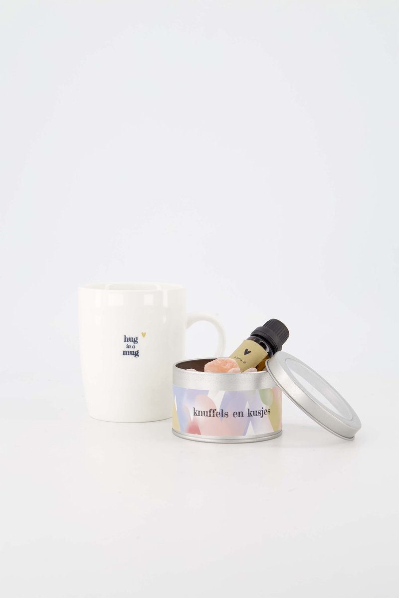 Zusss Set Van Een Theemok Hug In A Mug En Diffuser In Blikje Knuffels En Kusjes - Verjaardag - Cadeau Dames Keramiek White / Pink