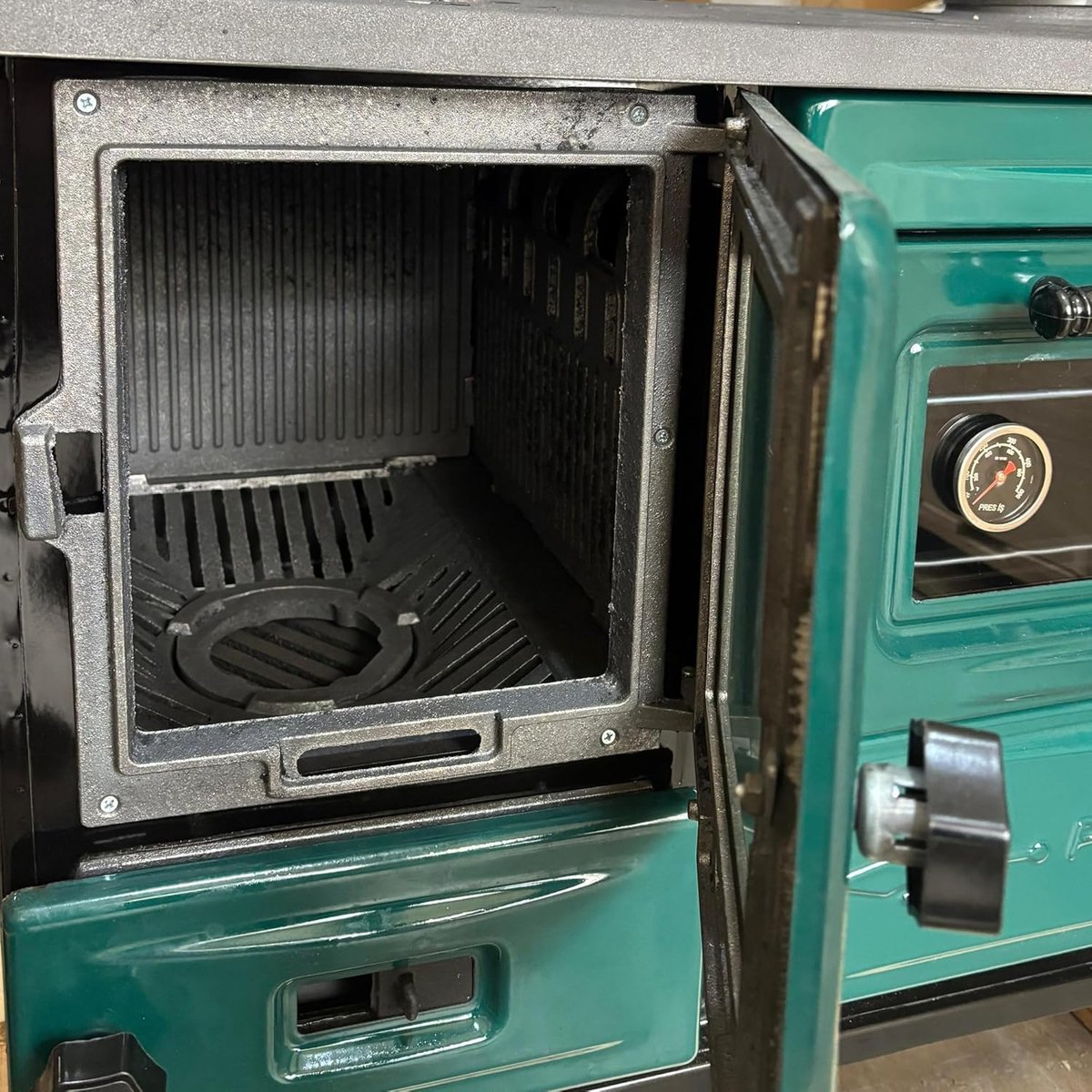 Houtkachel Rookpijp Set – Bellavero ColorCast Deluxe | 3 Rechte Rookpijpen + 1 Bocht | Gietijzeren Constructie | Voor Houtgestookte Kachels, Cabins & Village Houses | Groen