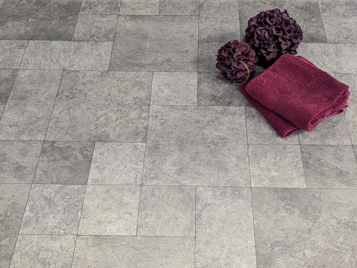 PVC vloerbedekking - Vinyl vloer - Vloer vernieuwen - Betontegel design - 2 meter breed -