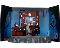 Batcave Speelset - Actiefiguur Speelgoed - Verzamelen - Inclusief Exclusief Figuur - 15.5 x 17 x 21 Inch - Multicolor