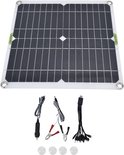 Flexibel zwart zonnepaneel met accessoires zoals een autolader en krokodillenklemmen.
