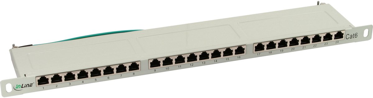 24-poorts Cat6 Patchpaneel - STP Afgeschermd - 0,5U - Lichtgrijs