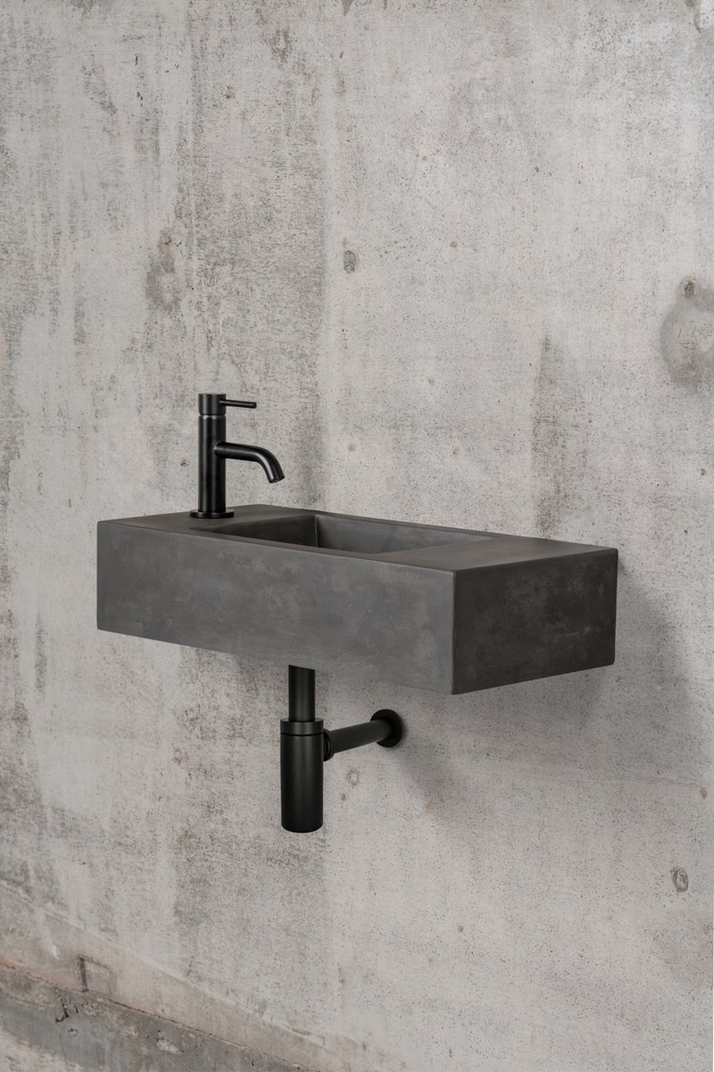 Rechthoekige toilet fontein beton - dusk grijs cement - traditioneel handgemaakt - premium kwaliteit - ideaal voor de kleine badkamer of toilet - 54 x 25 x 12 cm