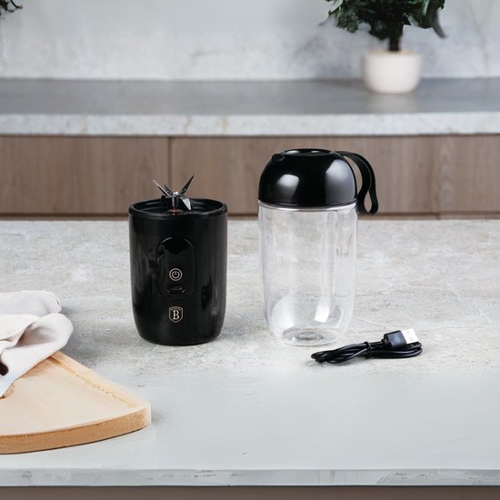 Berlinger Haus Oplaadbaar Smoothie Blender - 2-in-1 - Blender to Go - USB C - Smoothie Maker To Go - Mini Blender - Zwart van Berlinger Haus — afbeelding 4