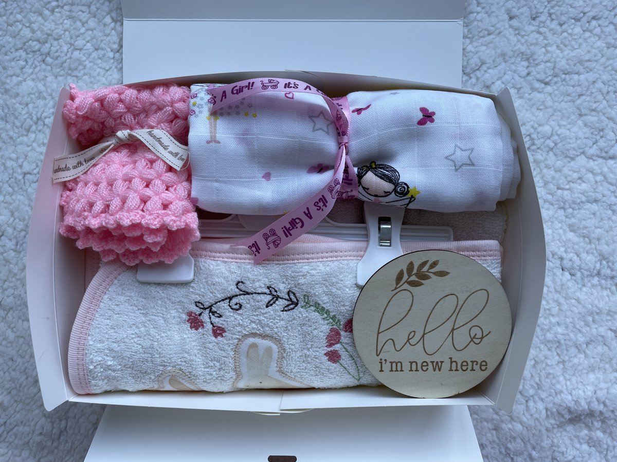 Goedkoopste Maminobaby.nl baby geschenkset | Badcape | Kraamcadeu | Babyshower