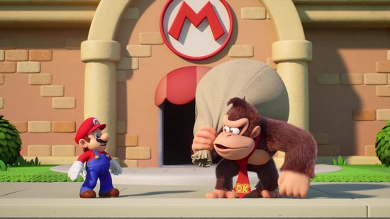 Mario staat voor het Mario Toy Company gebouw tegenover Donkey Kong die een zak draagt.