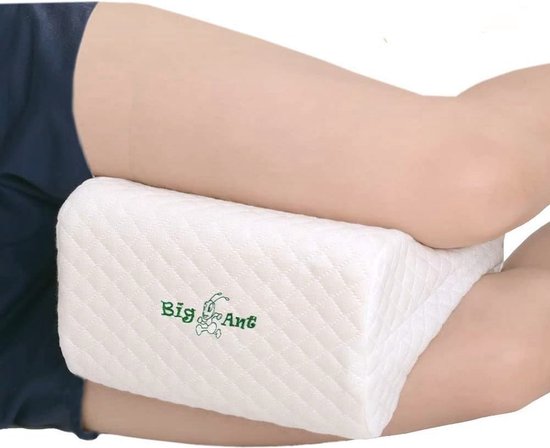 Orthopedisch kniekussen 27 x 24 x 12.8 cm aanbieding bij Kruidvat Orthopedisch kniekussen 27 x 24 x 12.8 cm aanbieding bij Kruidvat