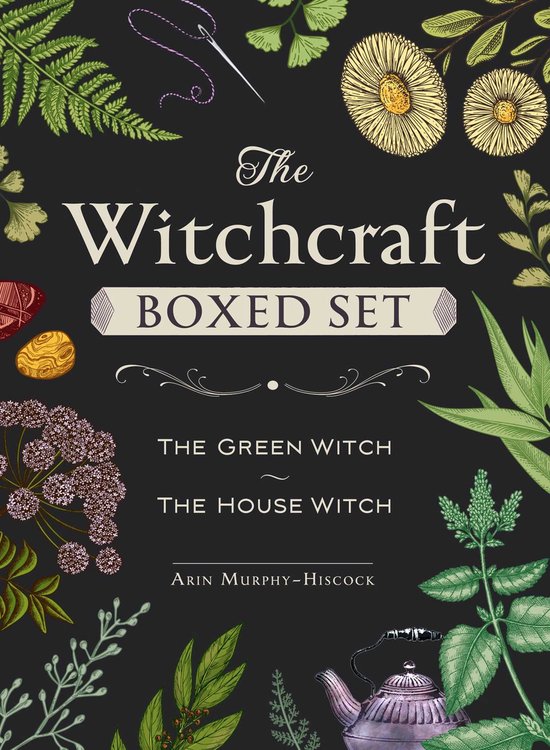The Witchcraft Boxed Set, avec The Green Witch et The House Witch par Arin Murphy-Hiscock, entouré de plantes et d'une théière.