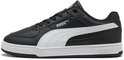 Zwarte Puma sneaker met witte Puma-streep, witte zool en veters.