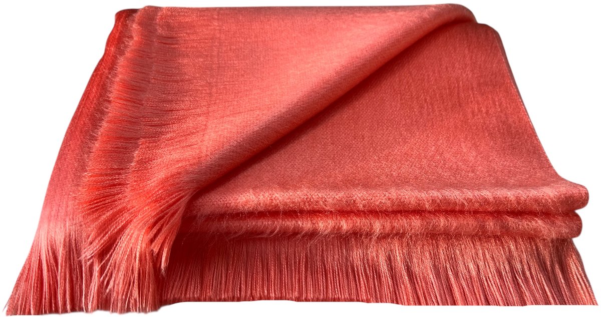 Alpaca D'Luxe Sjaal - Hypoallergeen - Zalm - Zacht en van Kwaliteit - Luxe cadeau - Damesmode - Herenmode - Sjaals Dames - Sjaals Heren - Warm - Stijlvol - Accessoires - Shawls - Elegant - Cadeau tip - Scarf - Duurzaam - Luxe Alpaca Wollen Sjaal