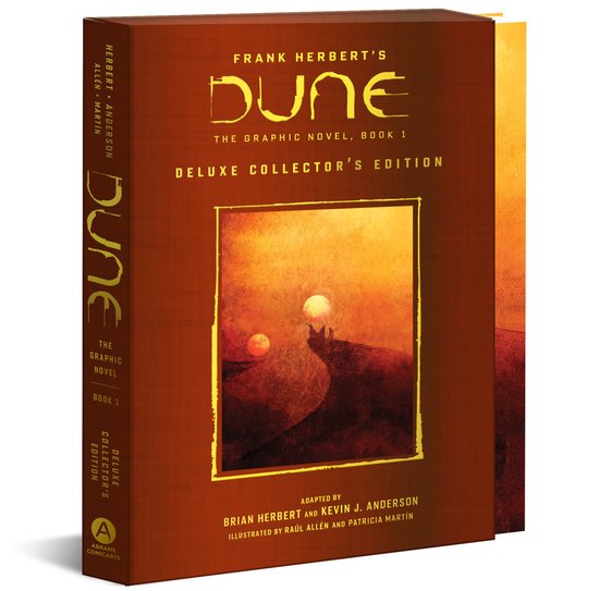 Frank Herbert's Dune: The Graphic Novel, Book 1, Deluxe Collector's Edition. Kaft met illustratie van een woestijnlandschap met twee manen.