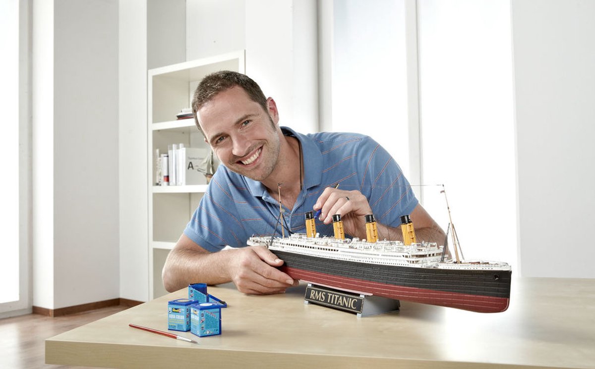 Revell Modelbouwpakket Schepen - 05715 Gift-Set 100 Years Titanic - 1:400 — afbeelding 17