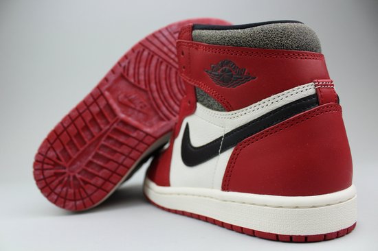 Jordan 1 Retro High OG Chicago Lost and Found (GS) | bol