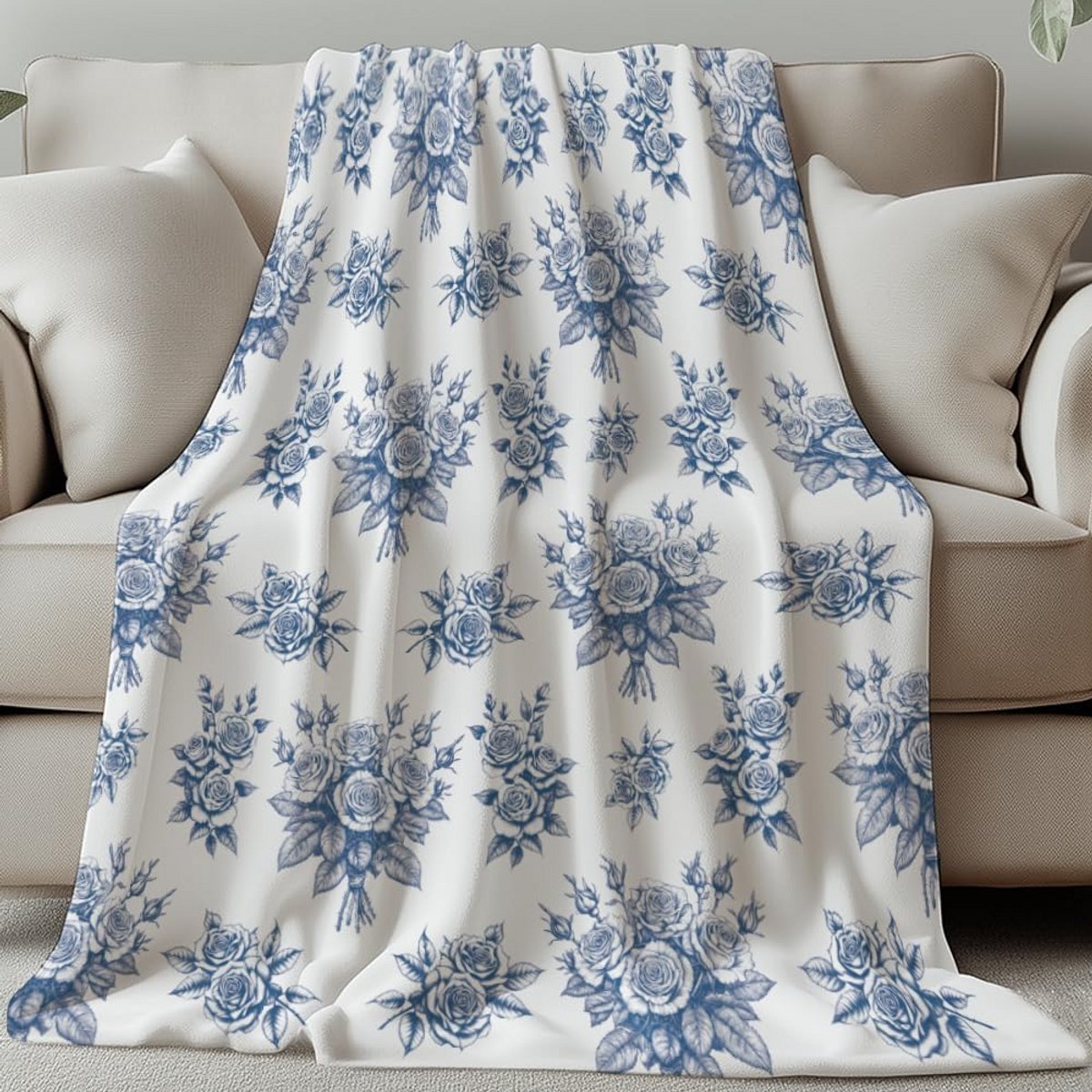Zachte Flanellen Plaid met Blauwe Vintage Bloemenprint - 130x130 cm | Gezellige Deken voor Bank of Stoel