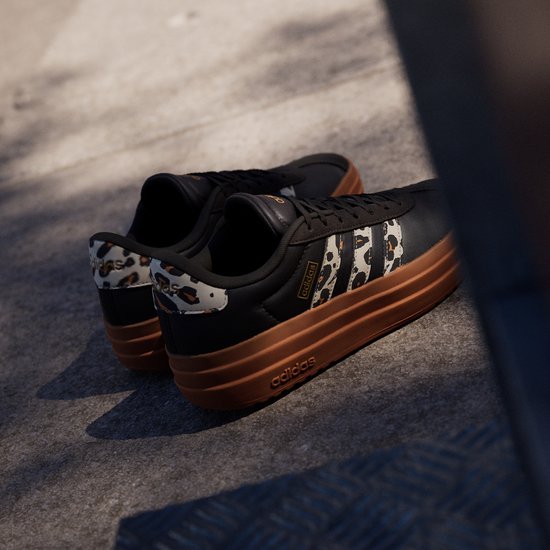 adidas Sportswear CHAUSSURE VL COURT BOLD - Femmes - Marron - 40